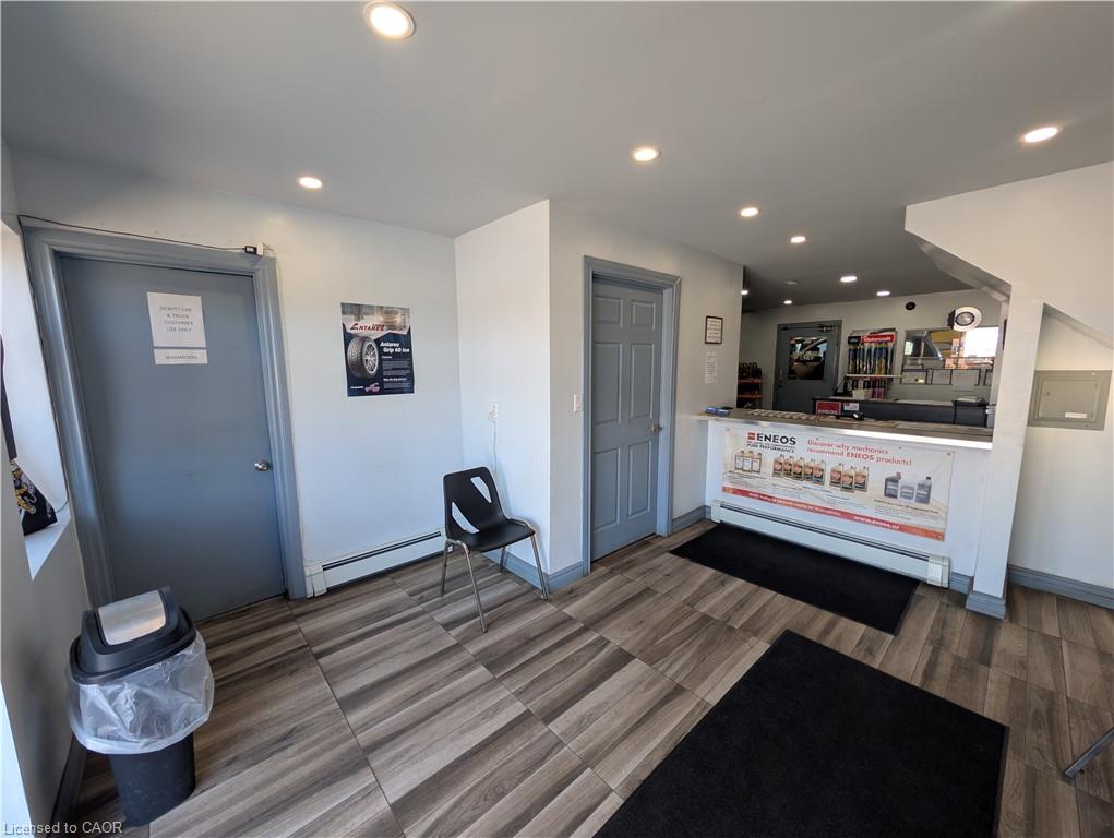 542-548 Highway 8 Property Photo 6