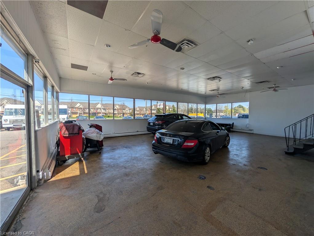 542-548 Highway 8 Property Photo 11