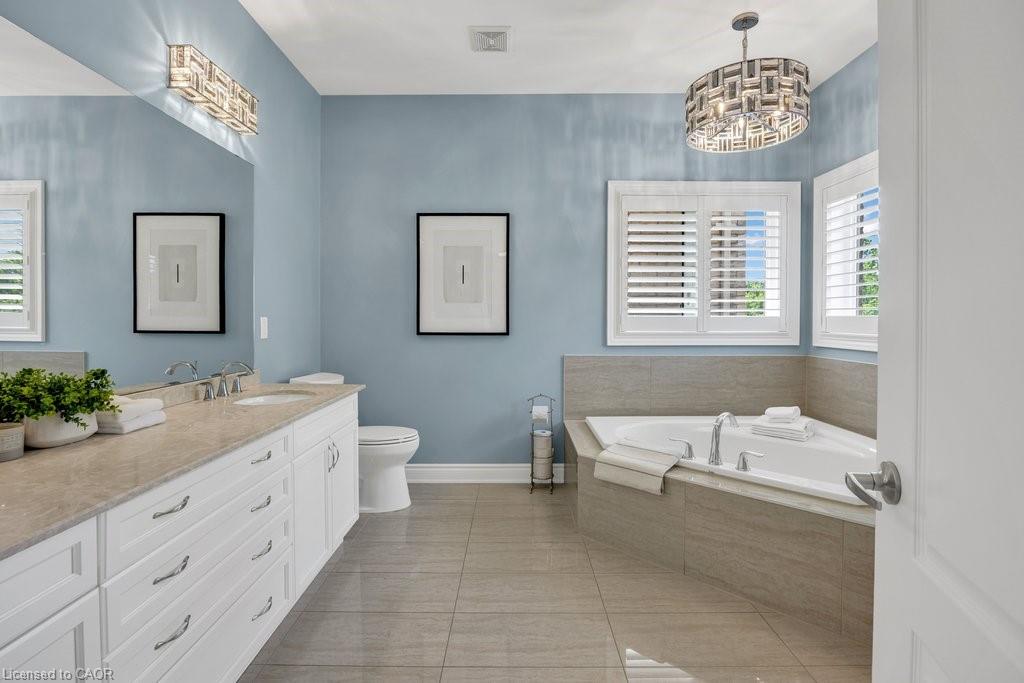 2444 Chateau Common Property Photo 22