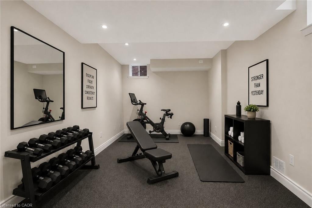 2444 Chateau Common Property Photo 38