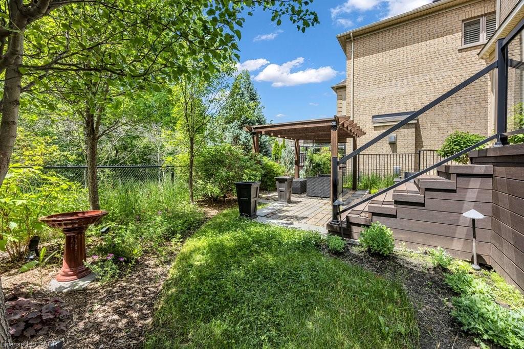 2444 Chateau Common Property Photo 42