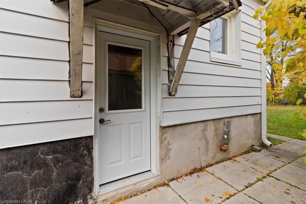 1097 Enola Avenue Property Photo 10