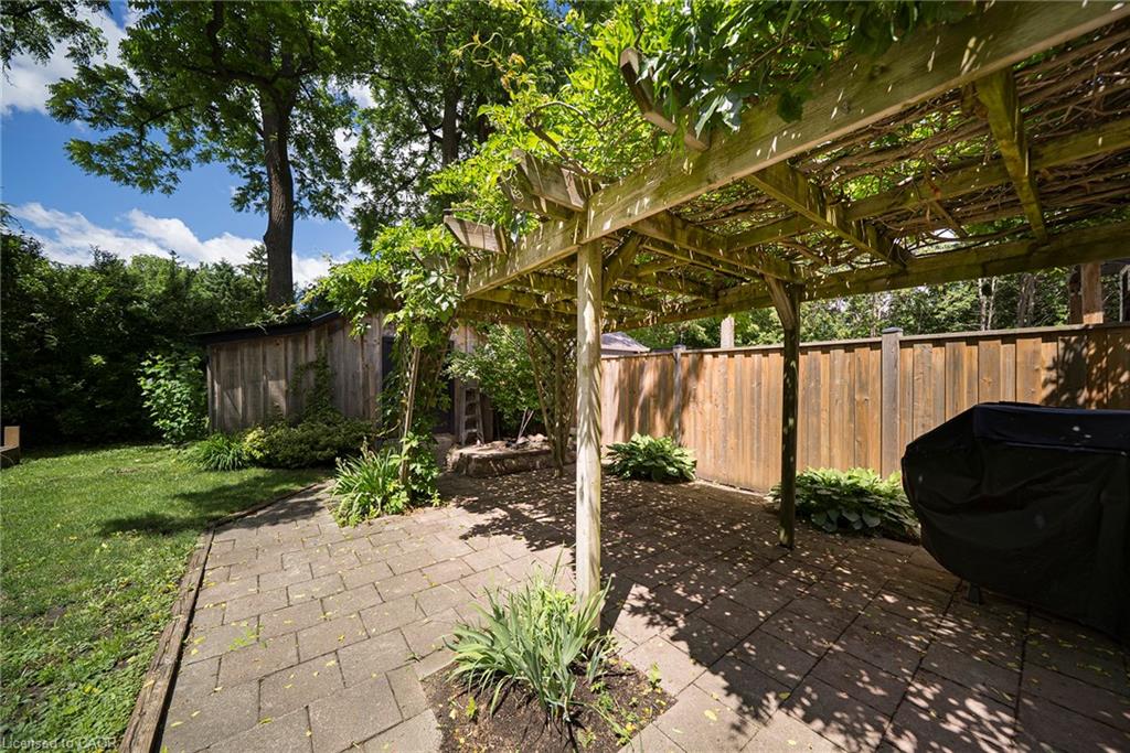 260 Owen Street Property Photo 34