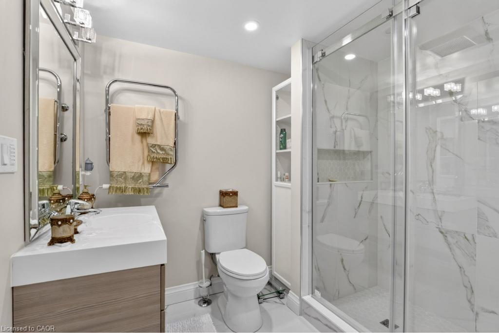 110 Greentrail Drive Property Photo 16