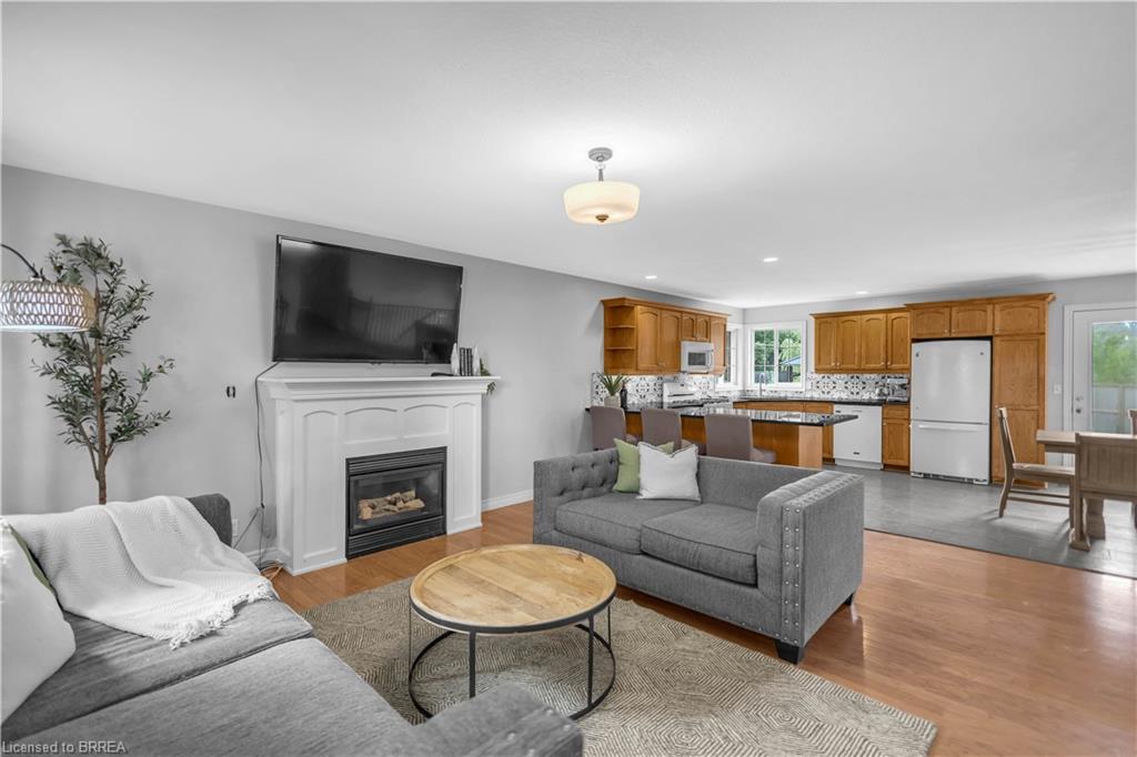 5 Walpole Drive Property Photo 6