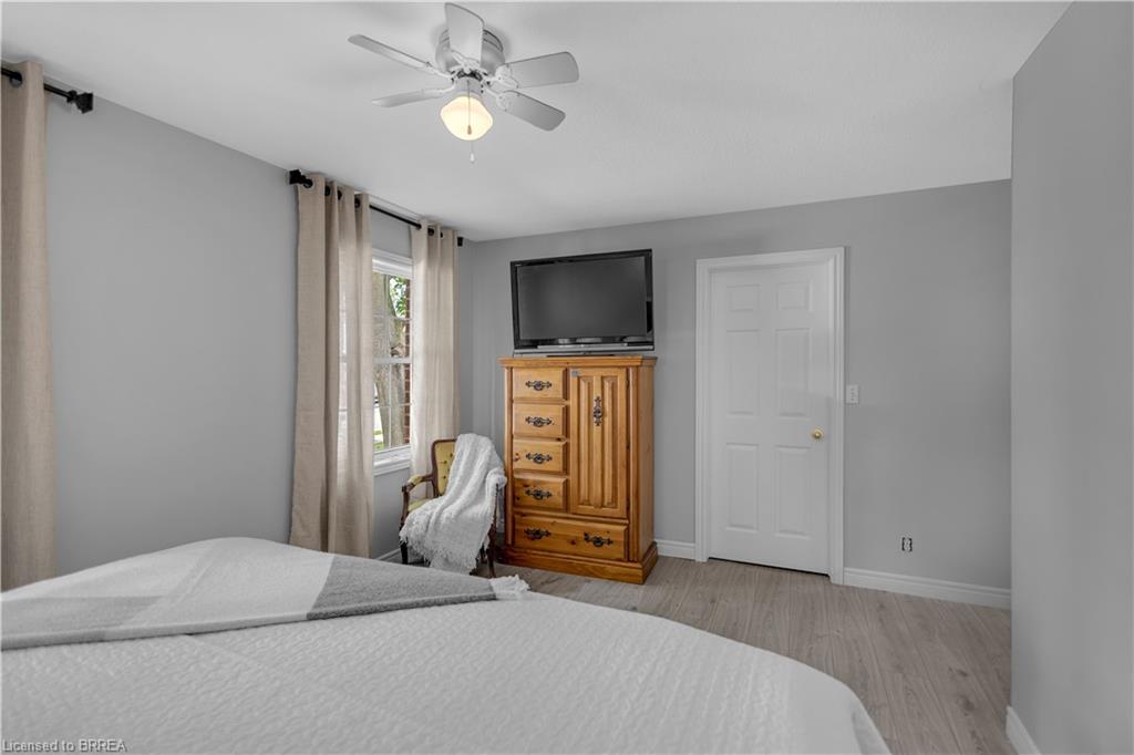 5 Walpole Drive Property Photo 16