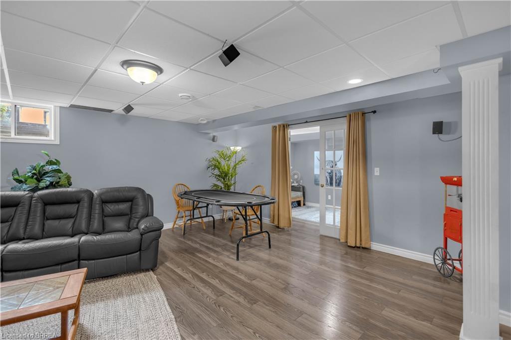 5 Walpole Drive Property Photo 26