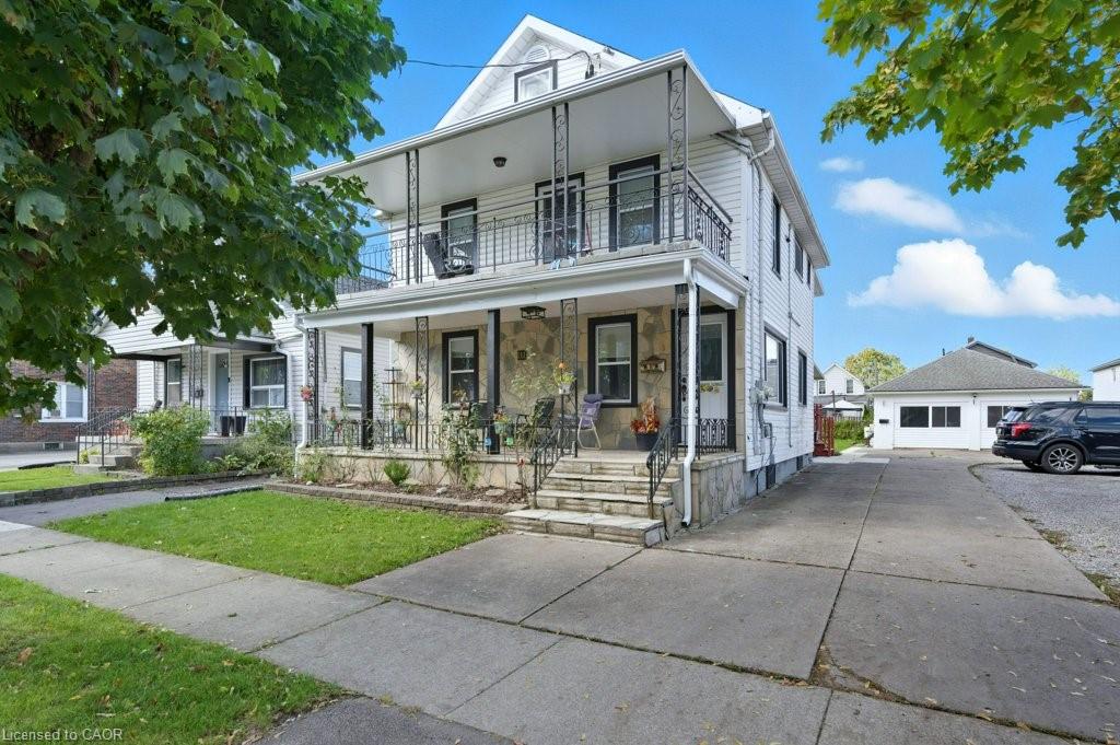 111 Mcalpine Avenue S Property Photo 1