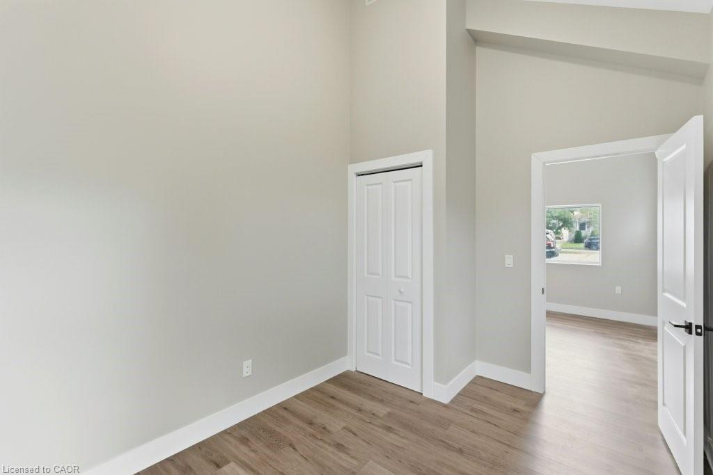 111 Mcalpine Avenue S Property Photo 38