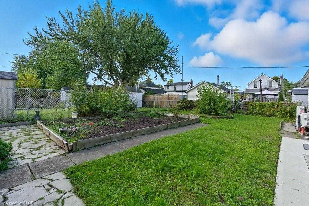 111 Mcalpine Avenue S Property Photo 41