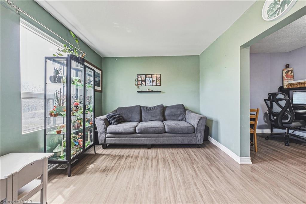 47 Fraser Avenue Property Photo 3