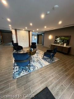 407-470 Dundas Street E Property Photo 2