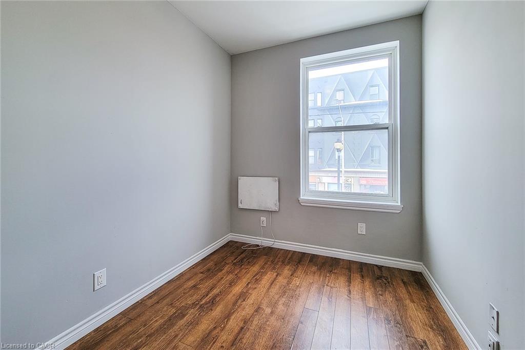 1-340 1/2 Barton Street E Property Photo 15