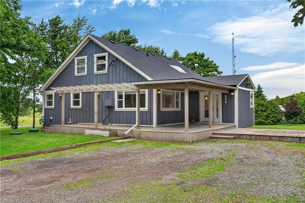 258 Lynden Road Property Photo 2