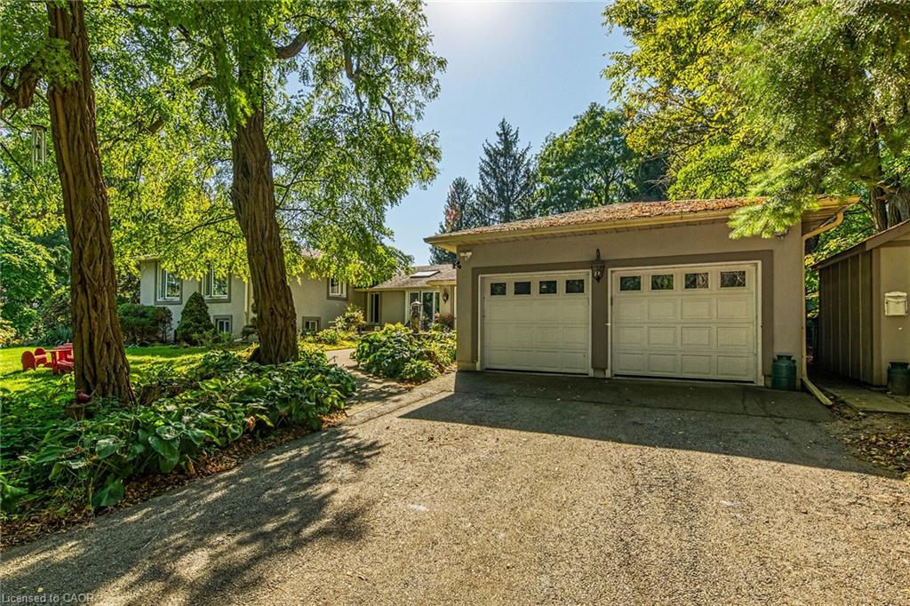 5590 Blind Line Property Photo 3