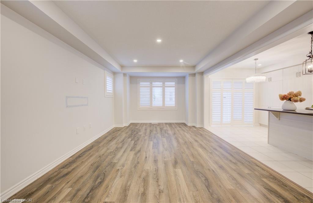 302 Jean Landing Property Photo 10