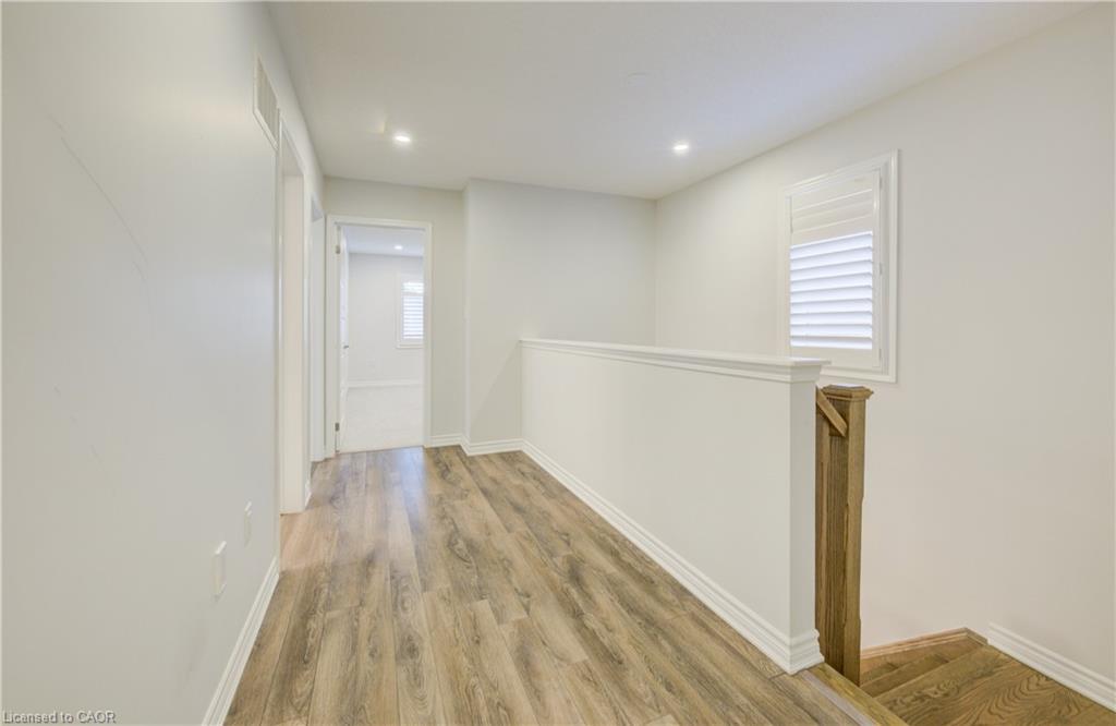302 Jean Landing Property Photo 22