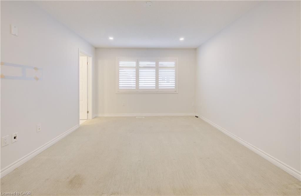 302 Jean Landing Property Photo 29