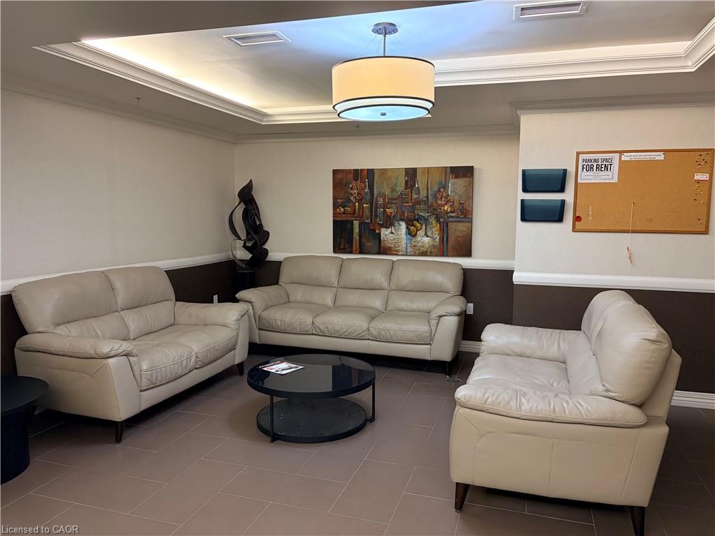 406-776 Laurelwood Drive Property Photo 8