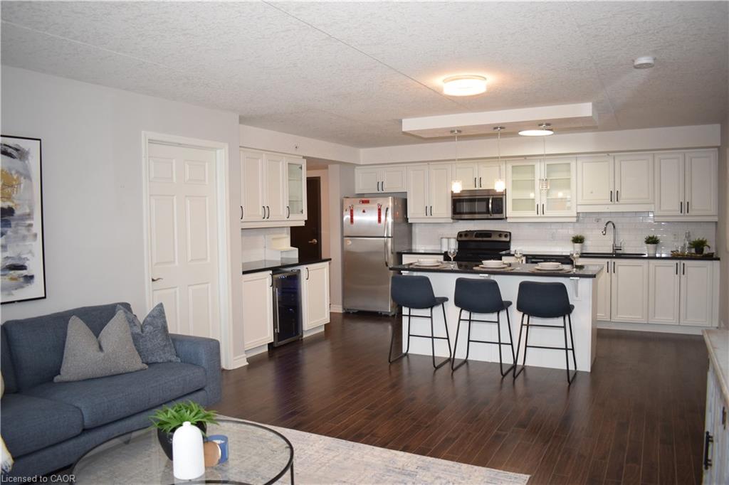 406-776 Laurelwood Drive Property Photo 17