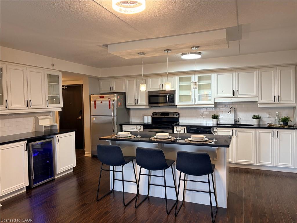 406-776 Laurelwood Drive Property Photo 31