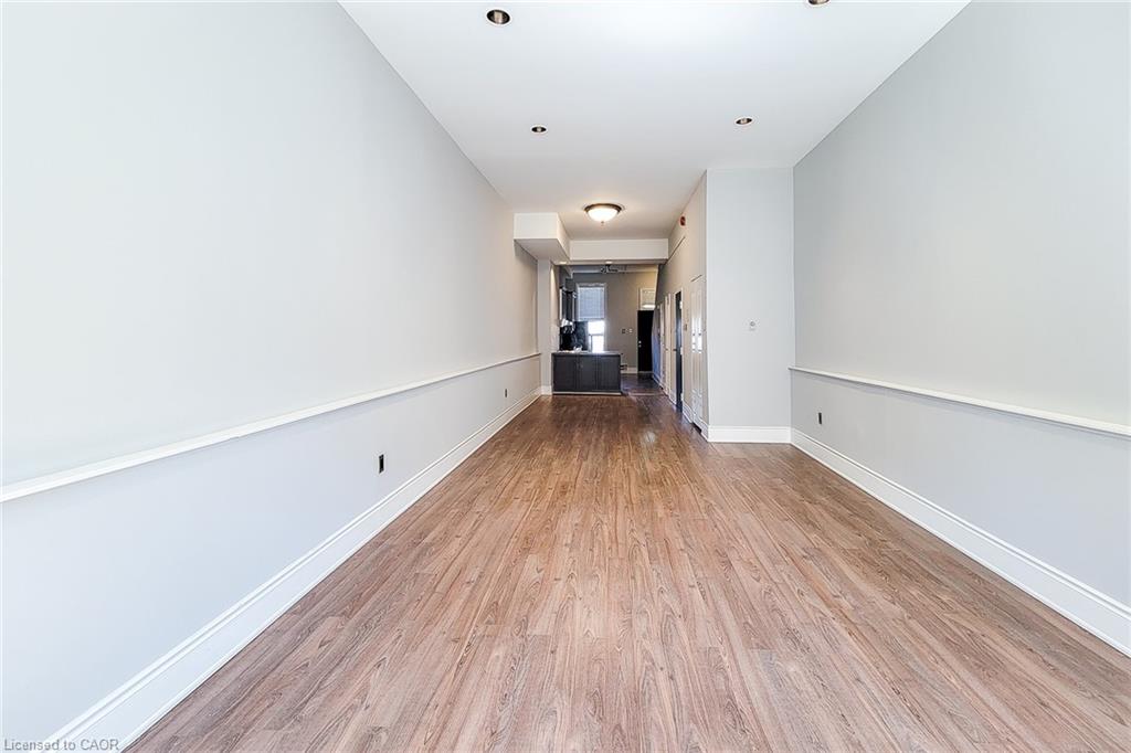 3-223 King Street E Property Photo 6