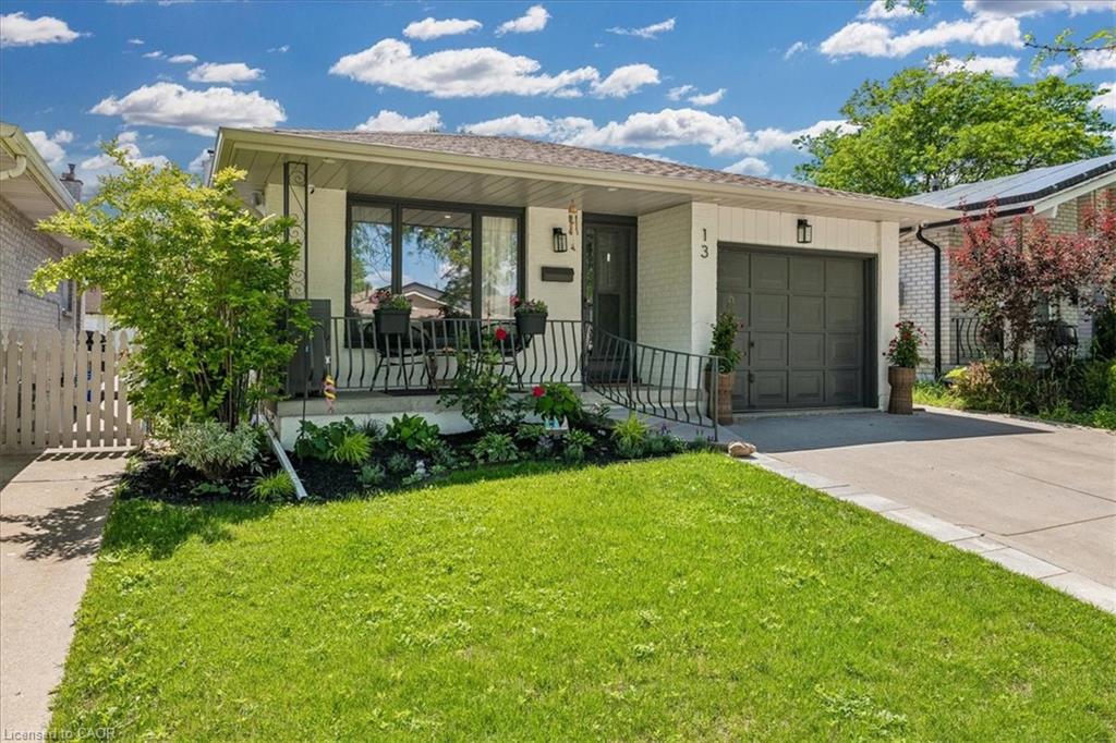13 Salina Place Property Photo 2