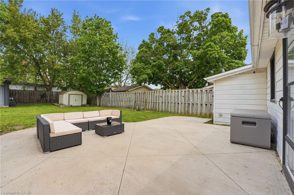 43 Alonzo Street Property Photo 22
