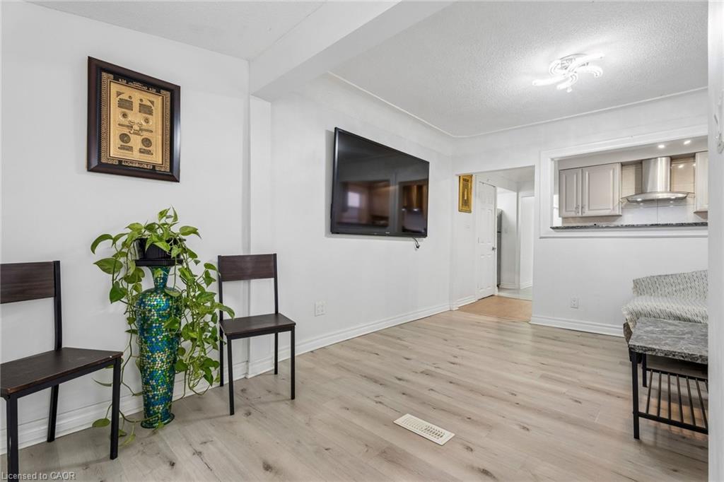 43 Whitfield Avenue Property Photo 9