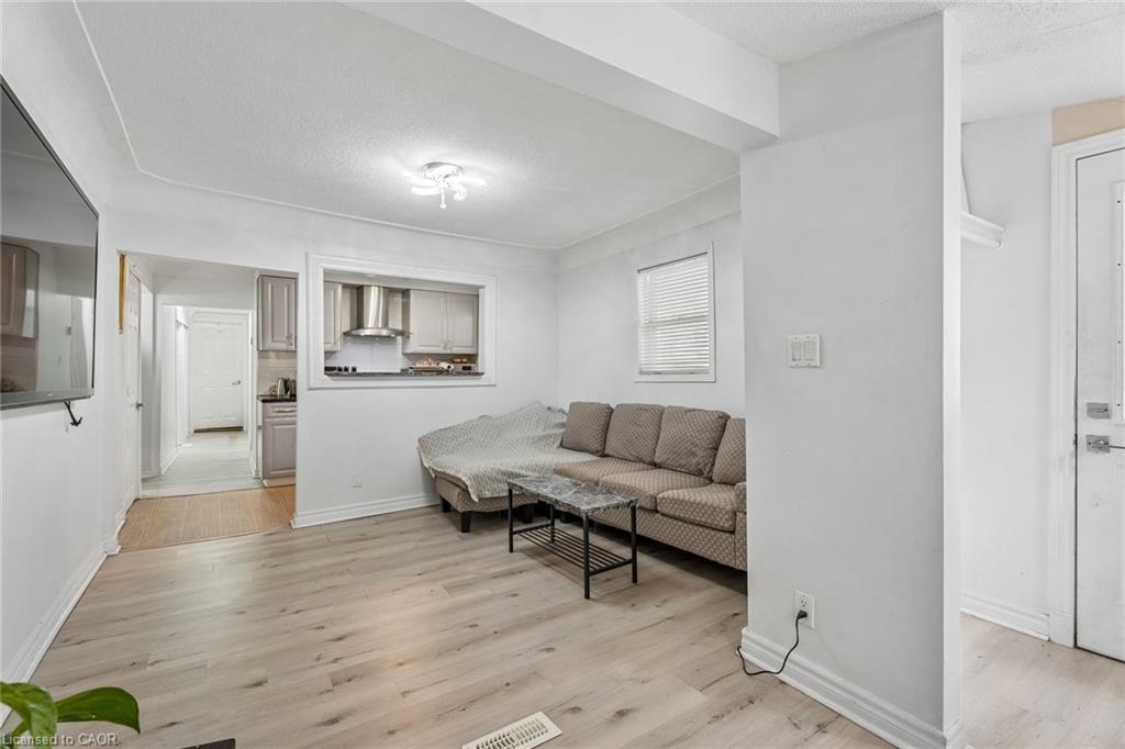 43 Whitfield Avenue Property Photo 11