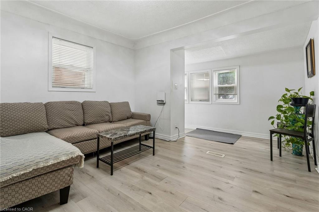 43 Whitfield Avenue Property Photo 15