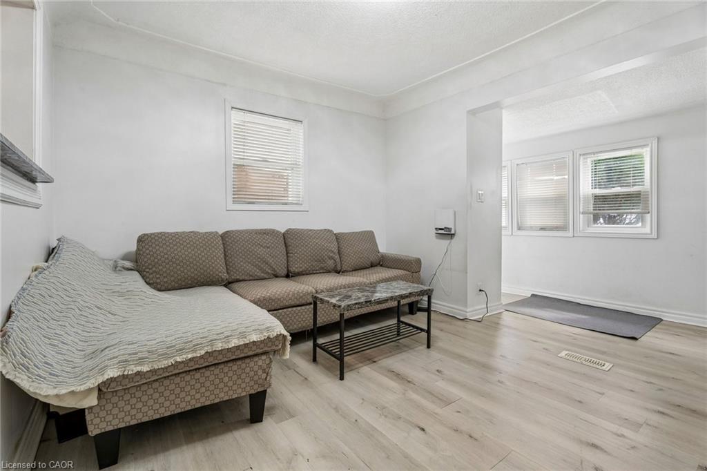 43 Whitfield Avenue Property Photo 16