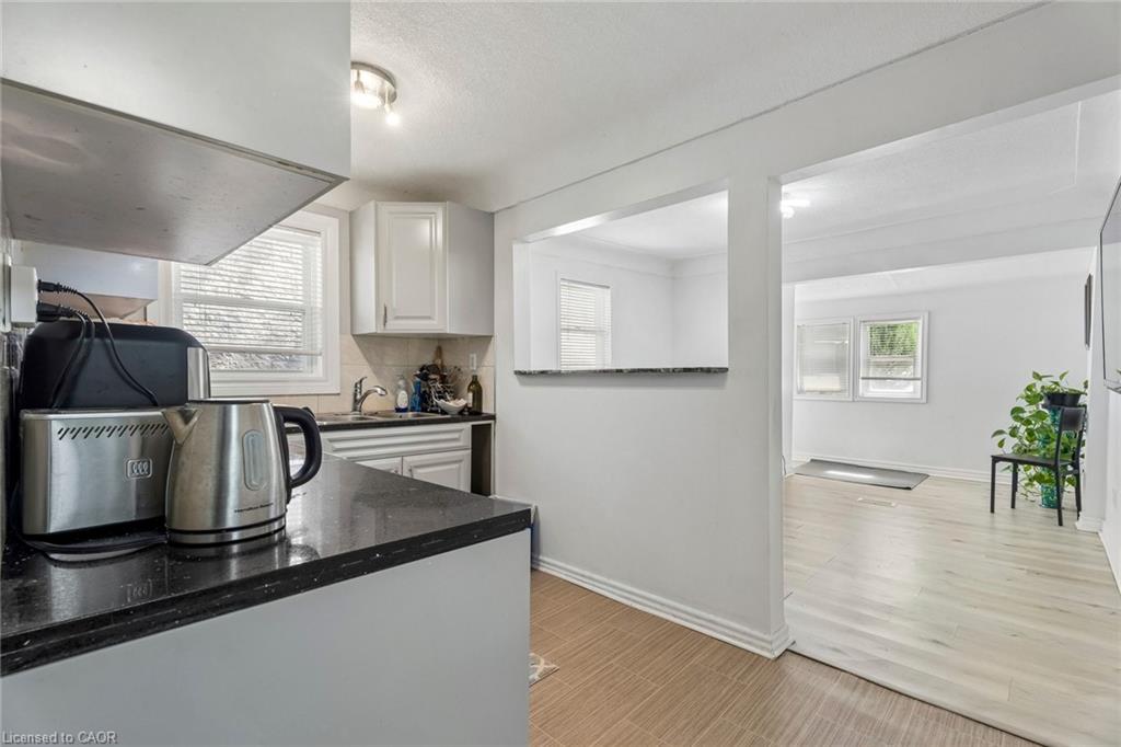 43 Whitfield Avenue Property Photo 23