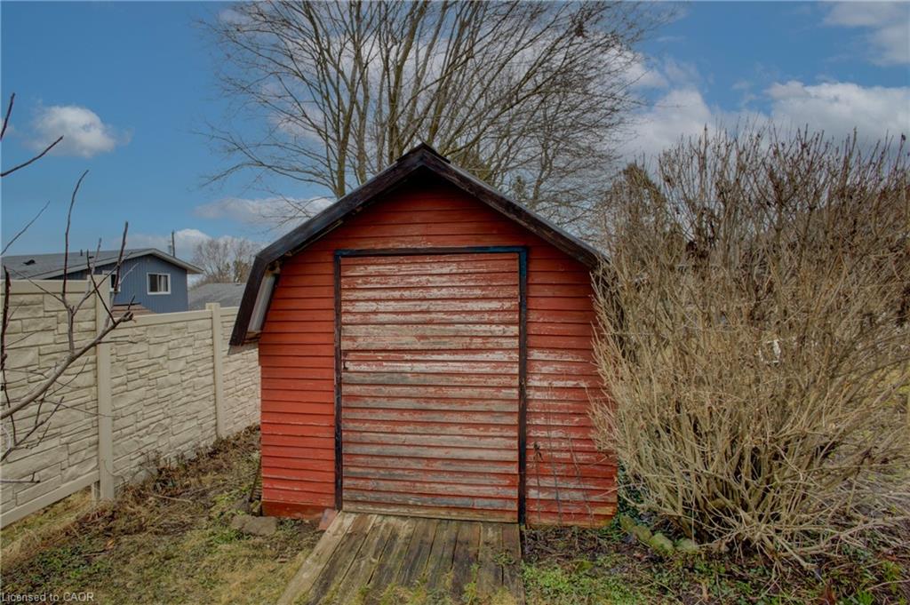 102 Byeland Drive Property Photo 33