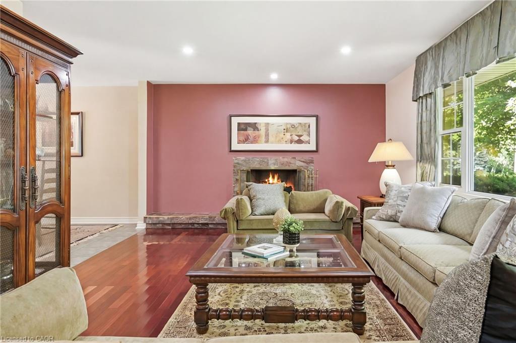 1321 Fairway Court Property Photo 6