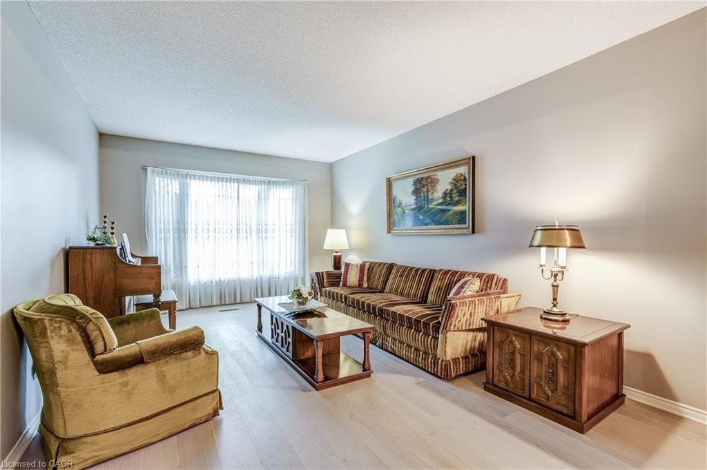 4217 Schneider Court Property Photo 6