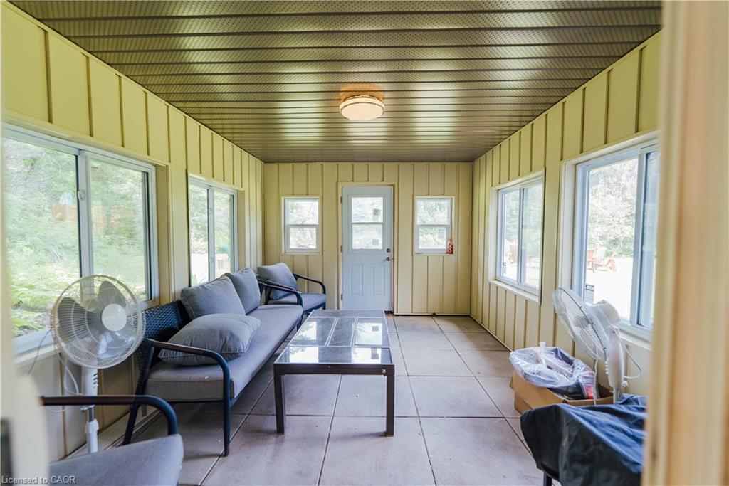 11 Side Road Property Photo 25