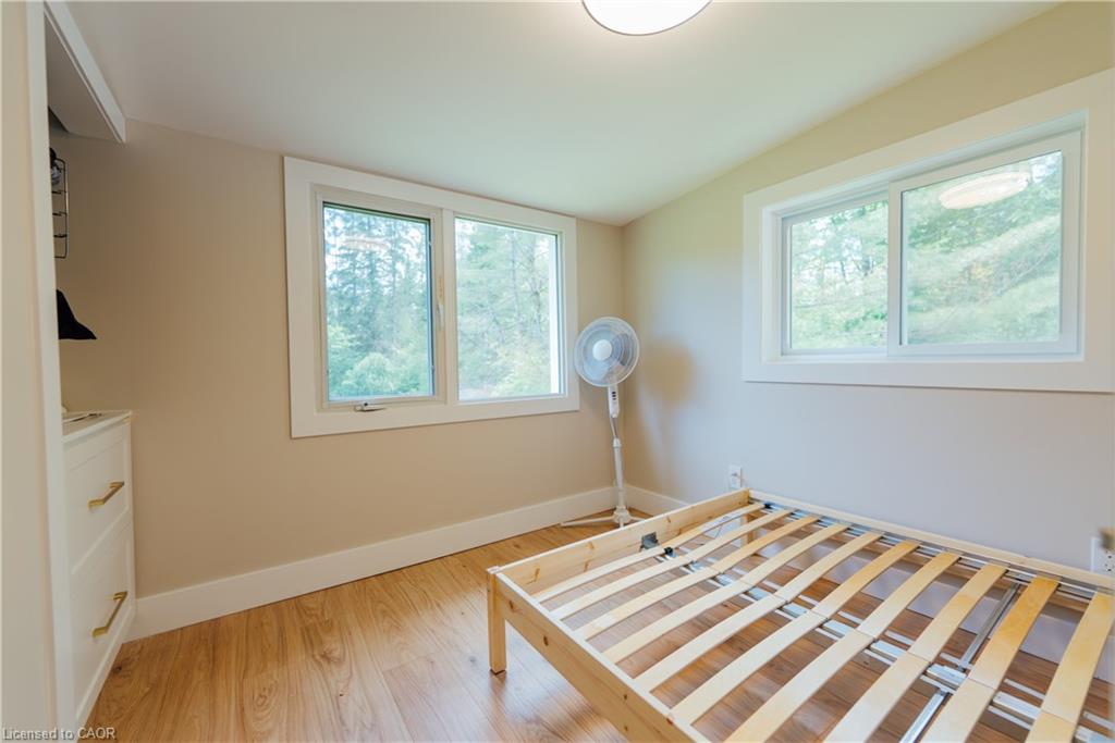11 Side Road Property Photo 33