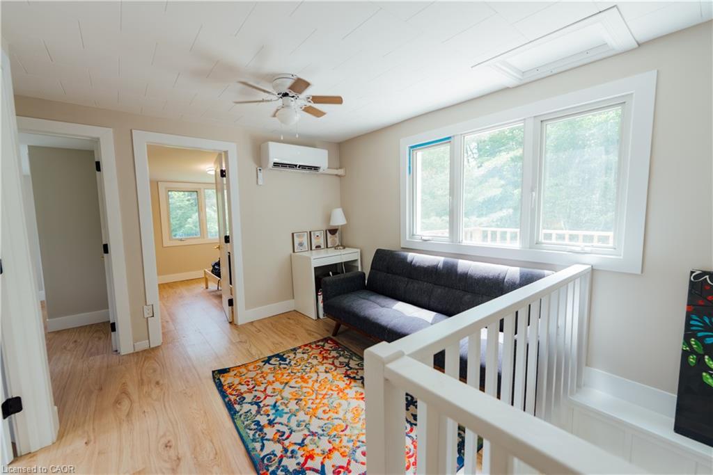 11 Side Road Property Photo 37