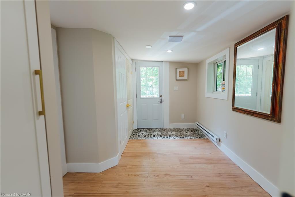11 Side Road Property Photo 38