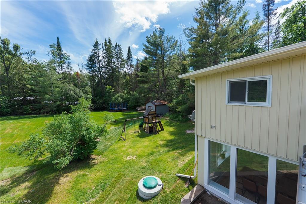 11 Side Road Property Photo 45
