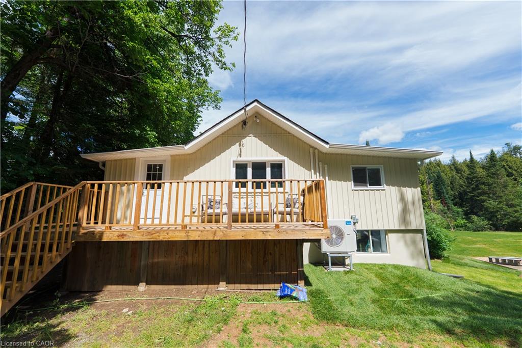 11 Side Road Property Photo 46
