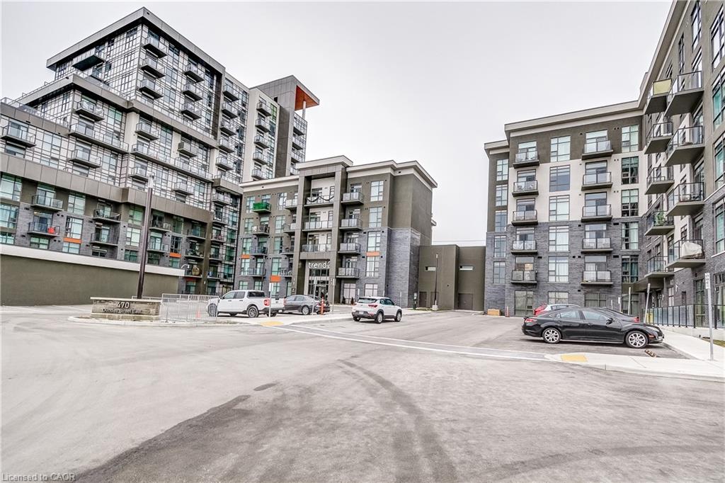 604-470 Dundas Street E Property Photo 3