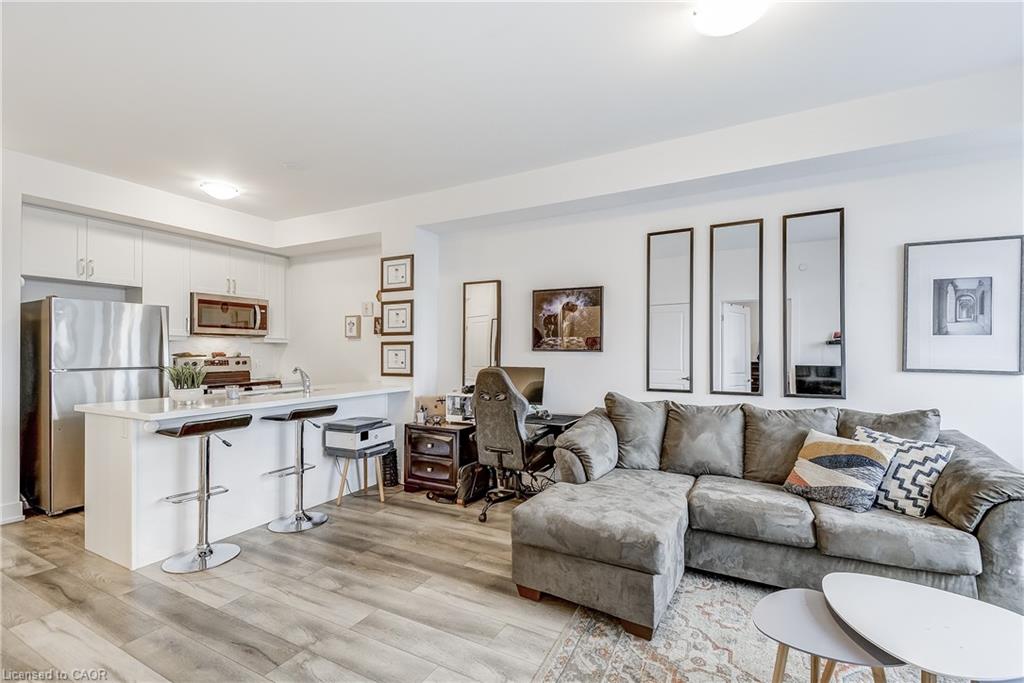 604-470 Dundas Street E Property Photo 29