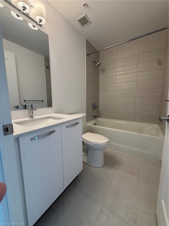 526-75 James Street S Property Photo 11