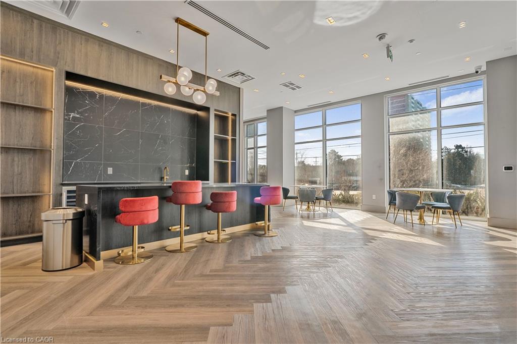 3220 Sheppard Avenue E Property Photo 6