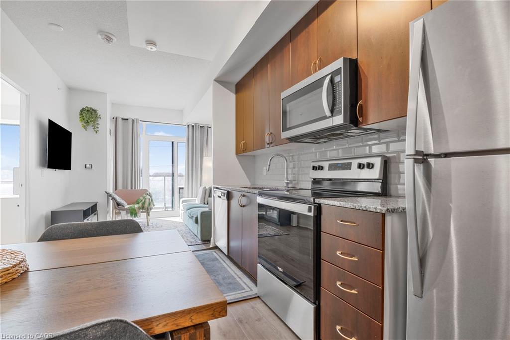 3220 Sheppard Avenue E Property Photo 13