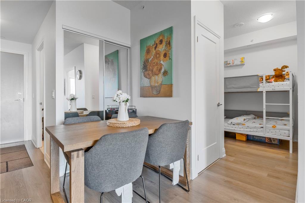 3220 Sheppard Avenue E Property Photo 17