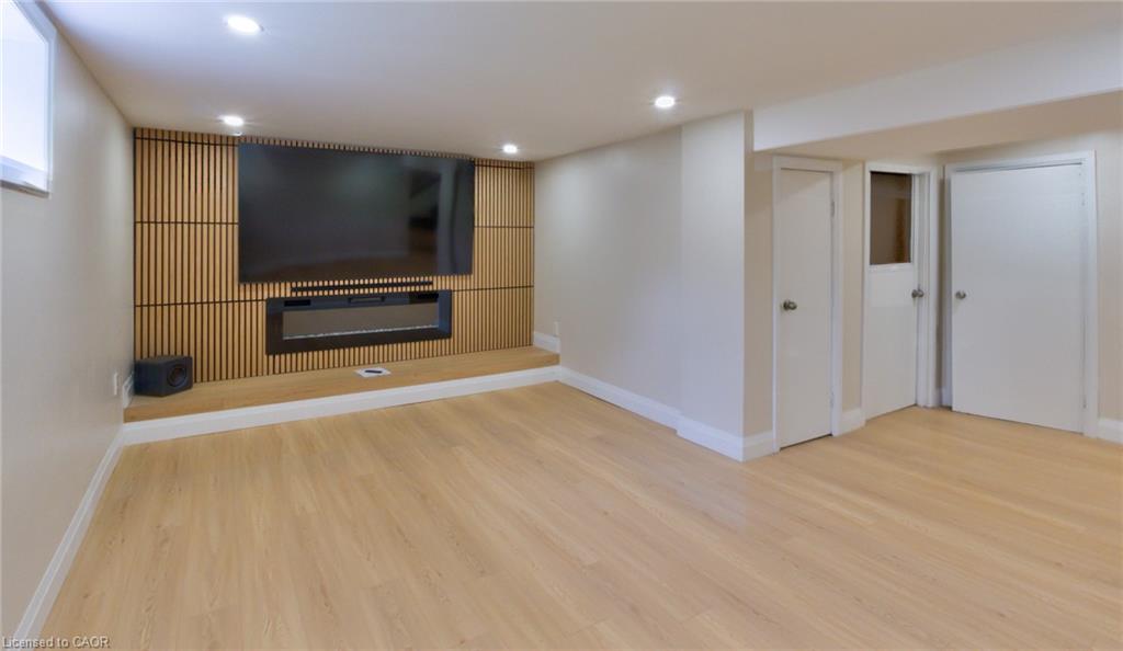 101 Reid Avenue N Property Photo 28