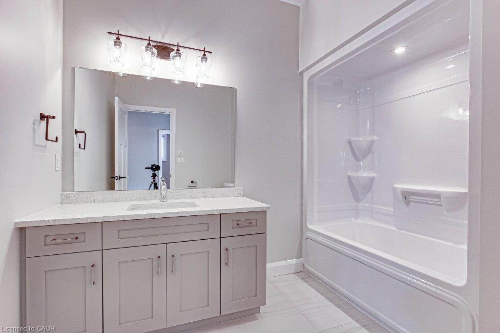 381 Argyle Avenue Property Photo 4